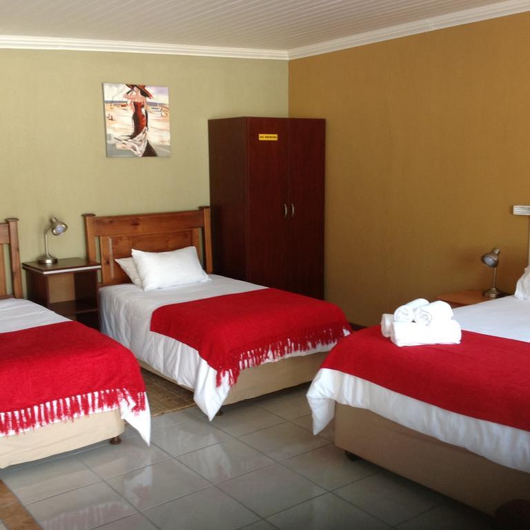 Amigos Bed & Breakfast - No Loadshedding Mbombela Room photo